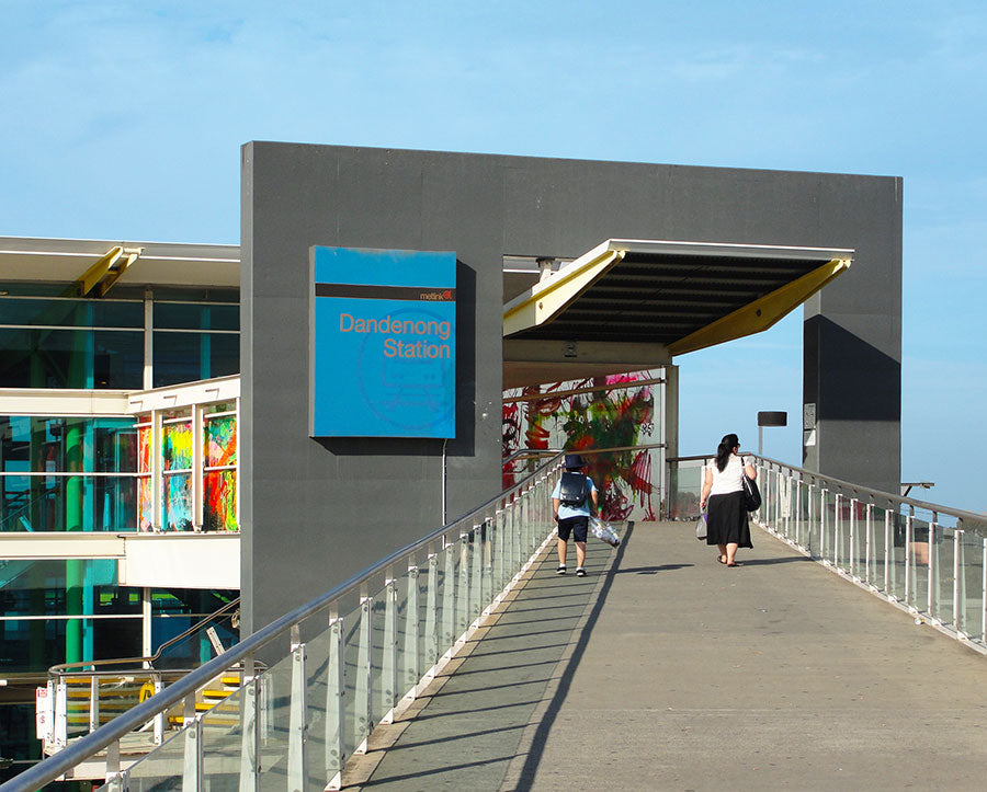 Viachroma – Dandenong Station